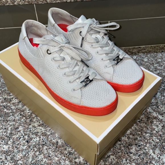 Michael Kors Shoes - 🧶MICHAEL KORS SKYLER KNIT SNEAKERS